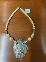 Pearl and shell design necklace