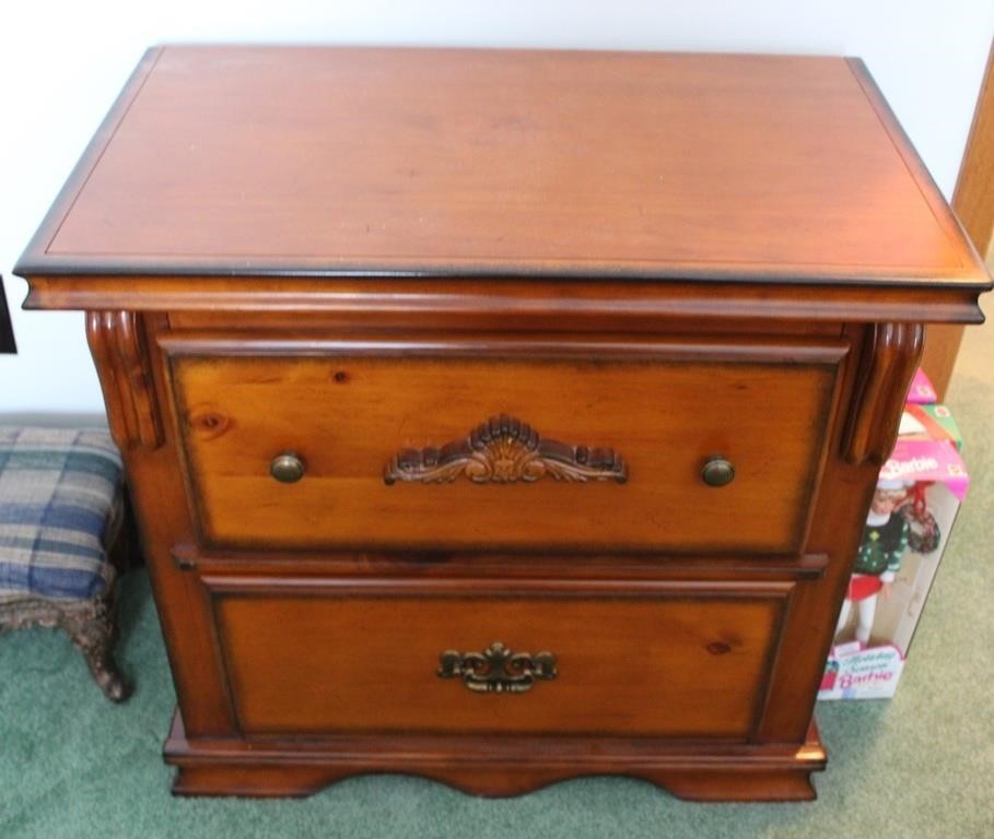 Wooden 2 Drawer End Table