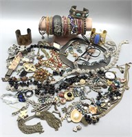 Assorted Pieces, Broken & Missing Stones Jewelry