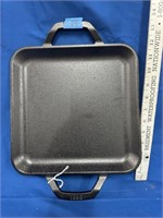 Lodge 1996 Square Cast Iron Pan