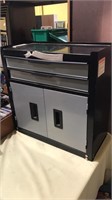 Benchtop tool chest with two drawers and two