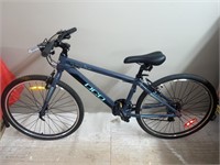 DCO X Zone 260 Bicycle. 21-speed with Shimano