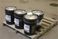 (4) 5 Gal Pails Hydraulic Oil