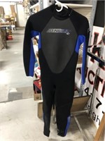 SZ 16 ONEIL WETSUIT