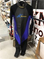 MD STEARNS WETSUIT