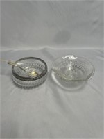 GLASS BOWLS AND SPOON 3 PIECE SET