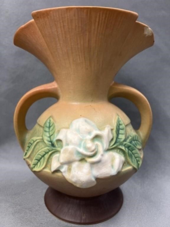 Roseville Gardenia Double Handled Vase