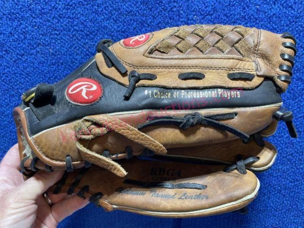 Rawlings RBG4 baseball glove (13 inch)