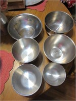 6 Stainless Steel Mixing Bowls