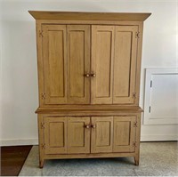 Benner's Large Storage/Entertainment Cabinet