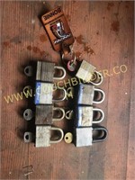 Large lot of security locks w/ keys