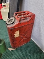 VTG METAL GAS CAN