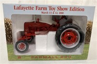 1/16 Farmall 200,Lafayette Show 2000,NIB