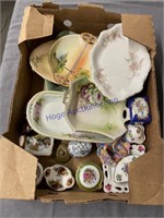 SMALL TRINKET BOXES, FANCY PLATES