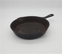 Griswold 10" Cast Iron Frying Pan
