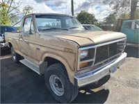 '84 Ford F250,diesel,6.9L,4WD