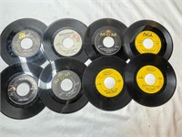 8 Records 45's