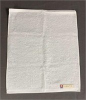 2x Imobari Towel. White hand towel. Very soft