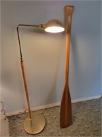 MID-CENTRY MODERN FLOOR LAMP - SOLID WOODEN OAR