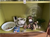 Figurines, pie dish, pitcher & bowl