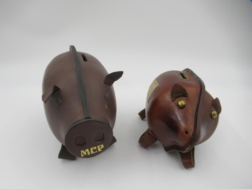 Piggy Banks & More Vintage Pig Curios