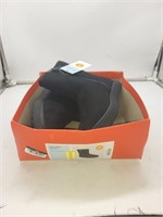 Cat and jack size 2 black boots