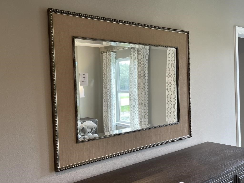 WALL MIRROR