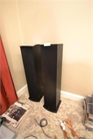 2 POLK SPEAKERS 8 IN X 8 IN X 36 IN