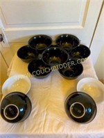 Assorted black bowls
