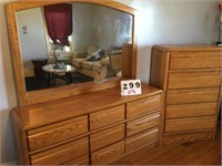 Oak Veneer dresser w/mirror, and chest of drawers