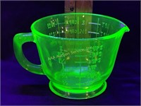 Uranium green depression glass measurer
