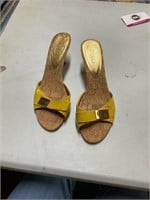 Vintage guess heels