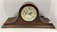Vintage Seth Thomas mantle clock. Works per
