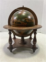 ANTIQUE STYLE DESK GLOBE