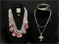 Assorted Jewelry