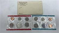 P1968 P&d Mint Coin Set W/ 40% Silver Kennedy Half