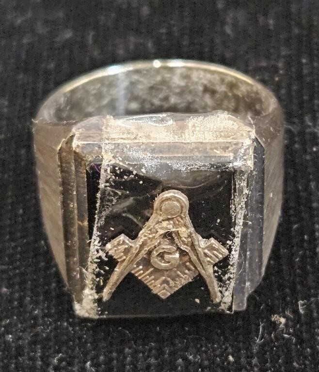 Vintage Masonic Size 10 Mens Ring Possibly Silver