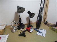 4 Lamps & Bissel Magic Vac - not complete