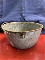 Vintage enamel pot bowl