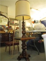 Mid Century Wood Column Side Table Lamp