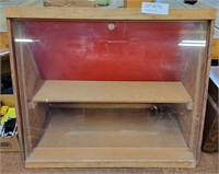 WOODEN CAMILLUS KNIFE DISPLAY CASE