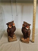 Pair of owl statues