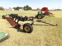 JOHN DEERE 3600 PLOW