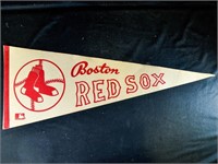 BOSTON RED SOX  Vintage 30" FELT PENNANT