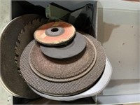 Metal Box c/w Grinding Discs