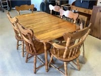 Canadian Quebec Solid maple table w 6 chairs