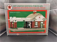 1997 Limited Edition Texaco Service Station #15