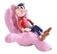 Gaston. Pixi Prunelle dans le fauteuil main