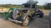 1938 Ford 1-1/2 Ton Flatbed
