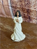 Vintage 3.5" Lennox Figurine